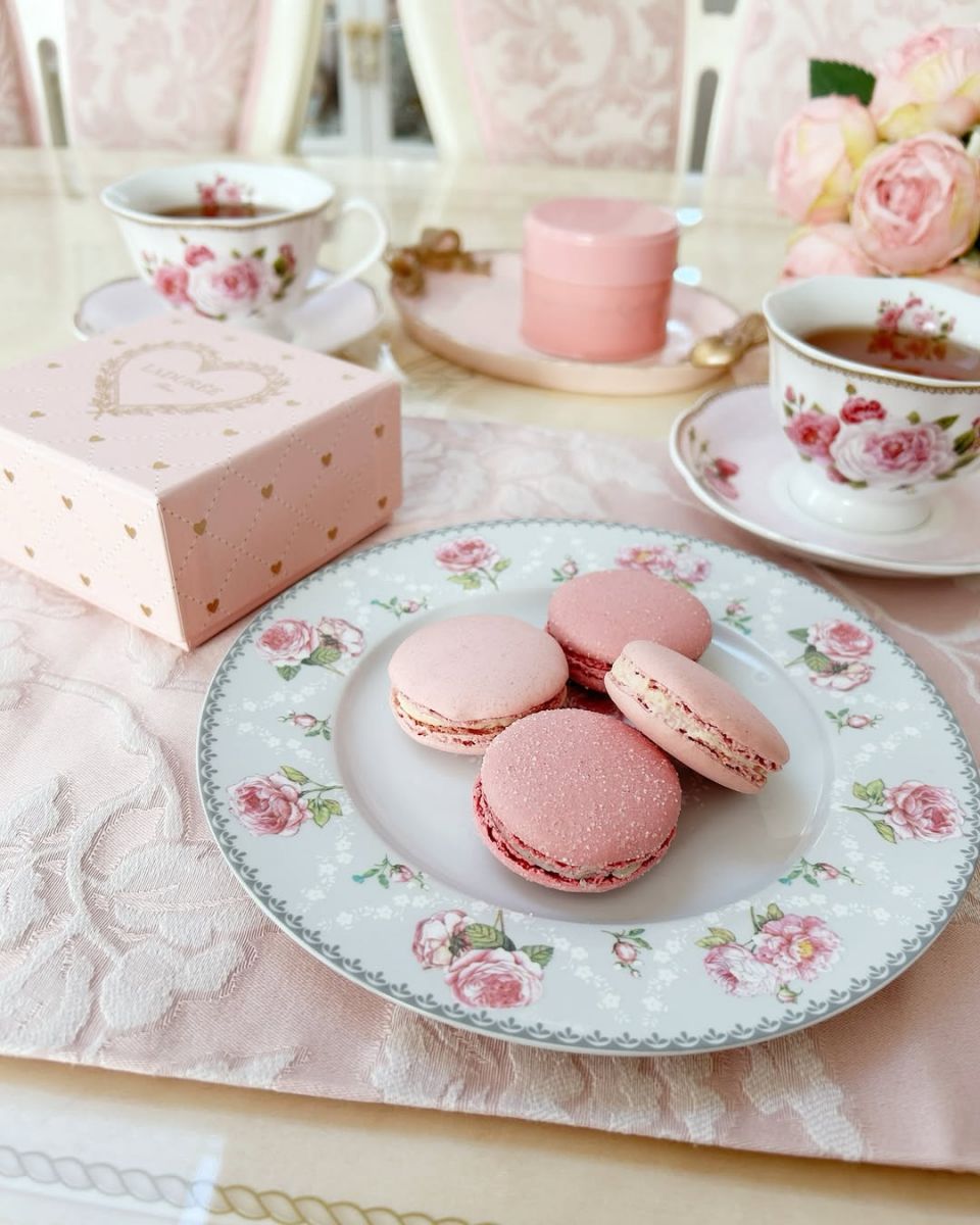 Bánh macaron tinh tế kiểu Paris
