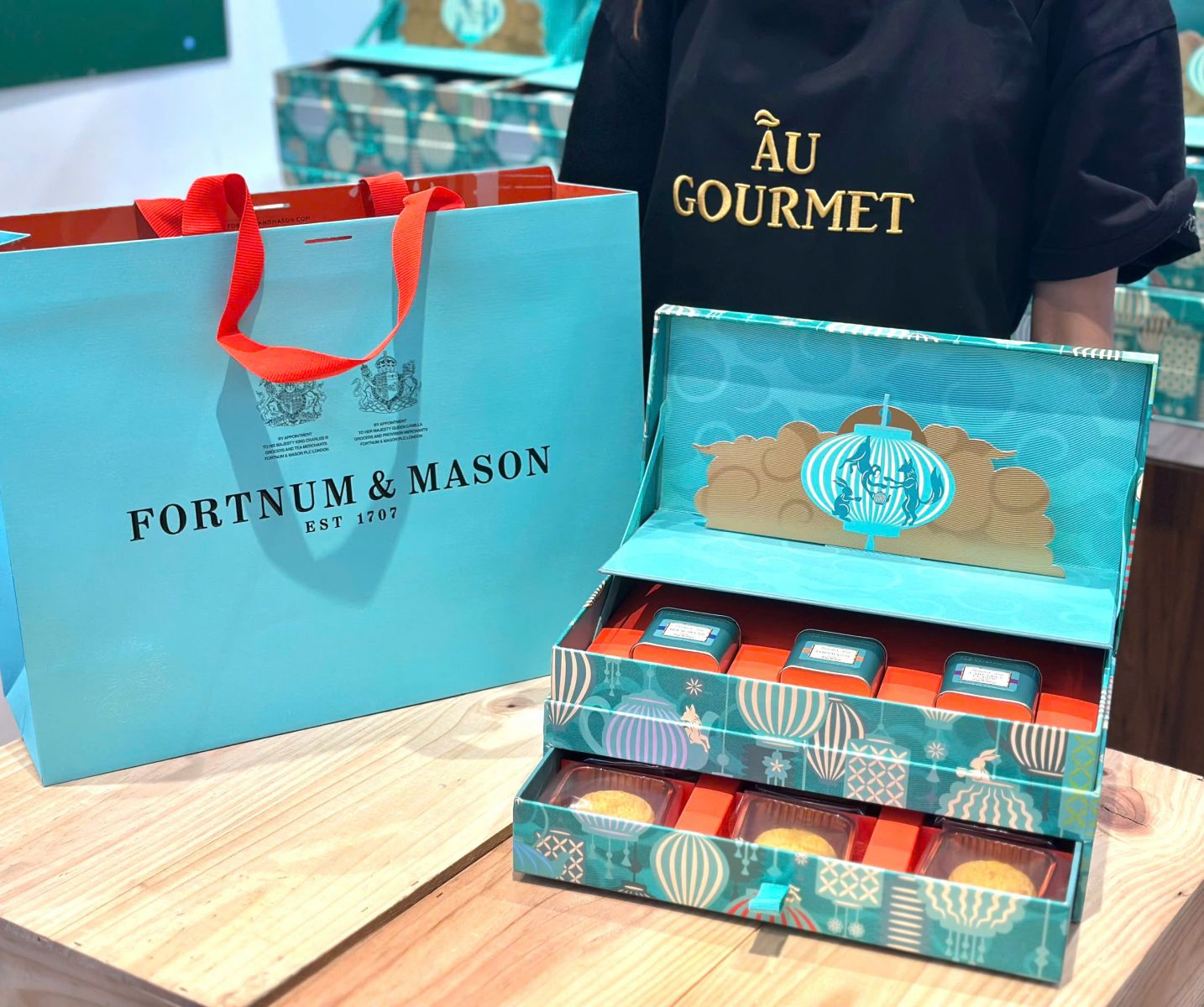 Bánh trung thu Fortnum Mason nhập khẩu