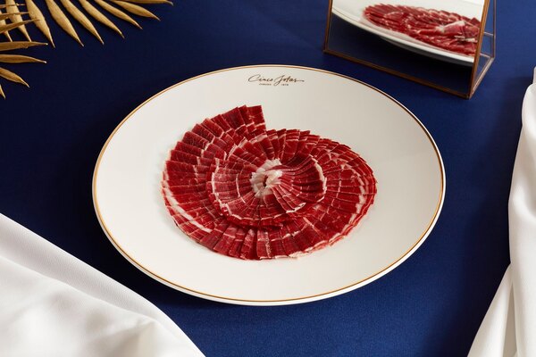 Đùi heo muối iberico 5J cắt mỏng