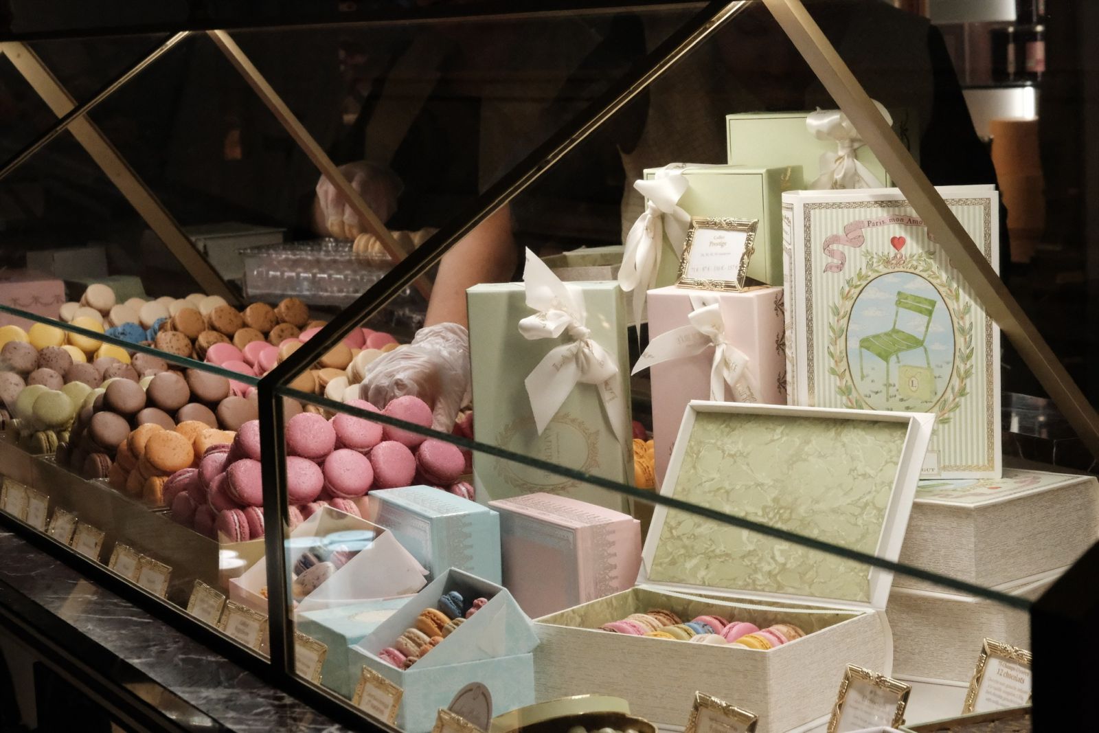 Macaron chuẩn Pháp