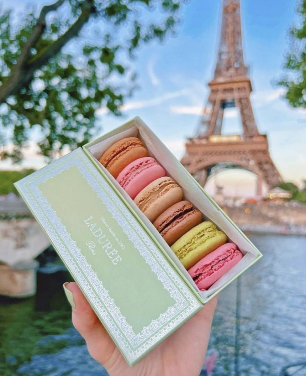 Macaron Laduree nhập khẩu Pháp