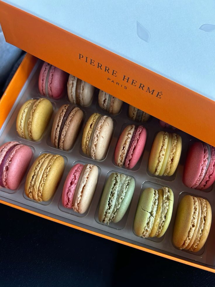 Macaron nhập khẩu Pháp