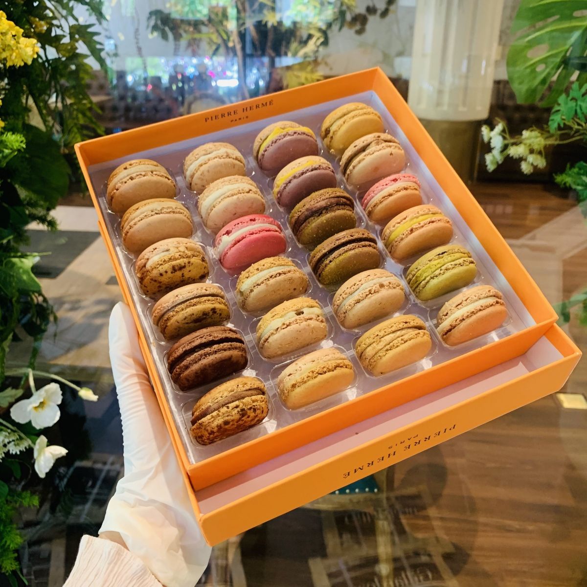 Macaron Pierre Herme chuẩn Pháp