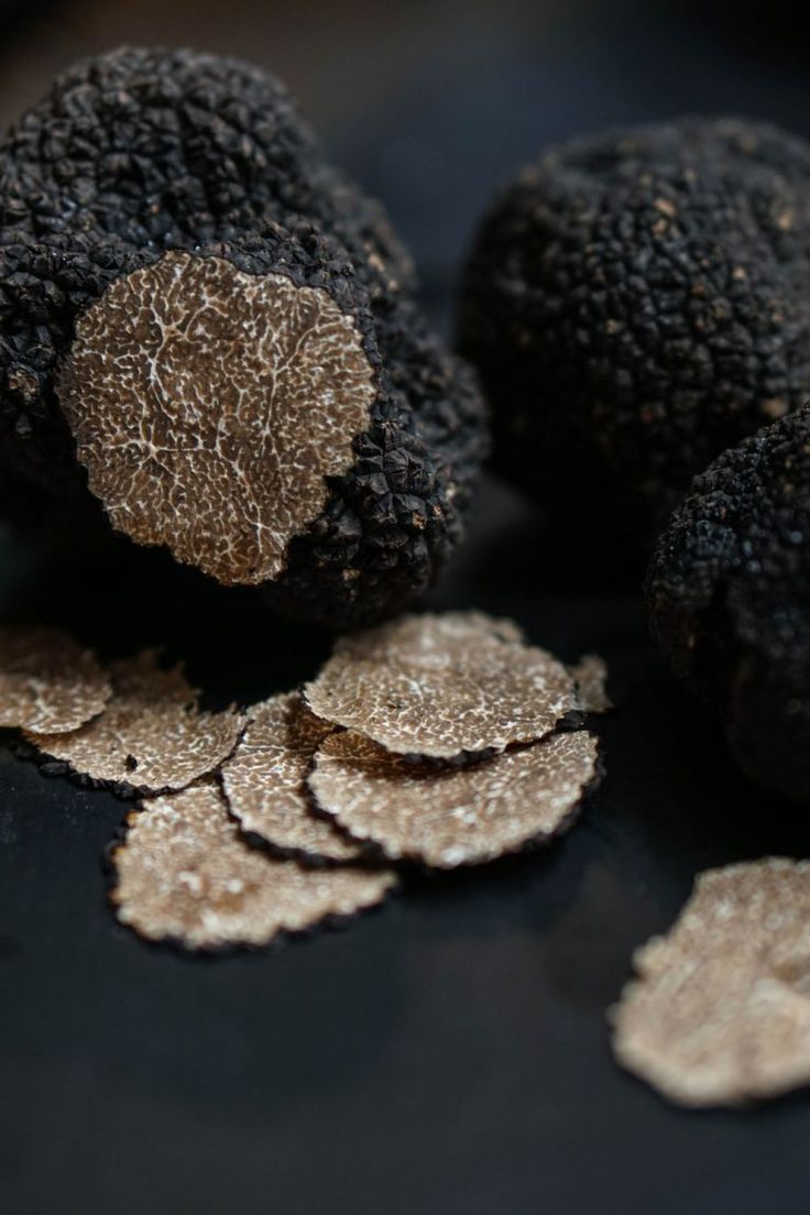 Nấm truffle khó khai thác