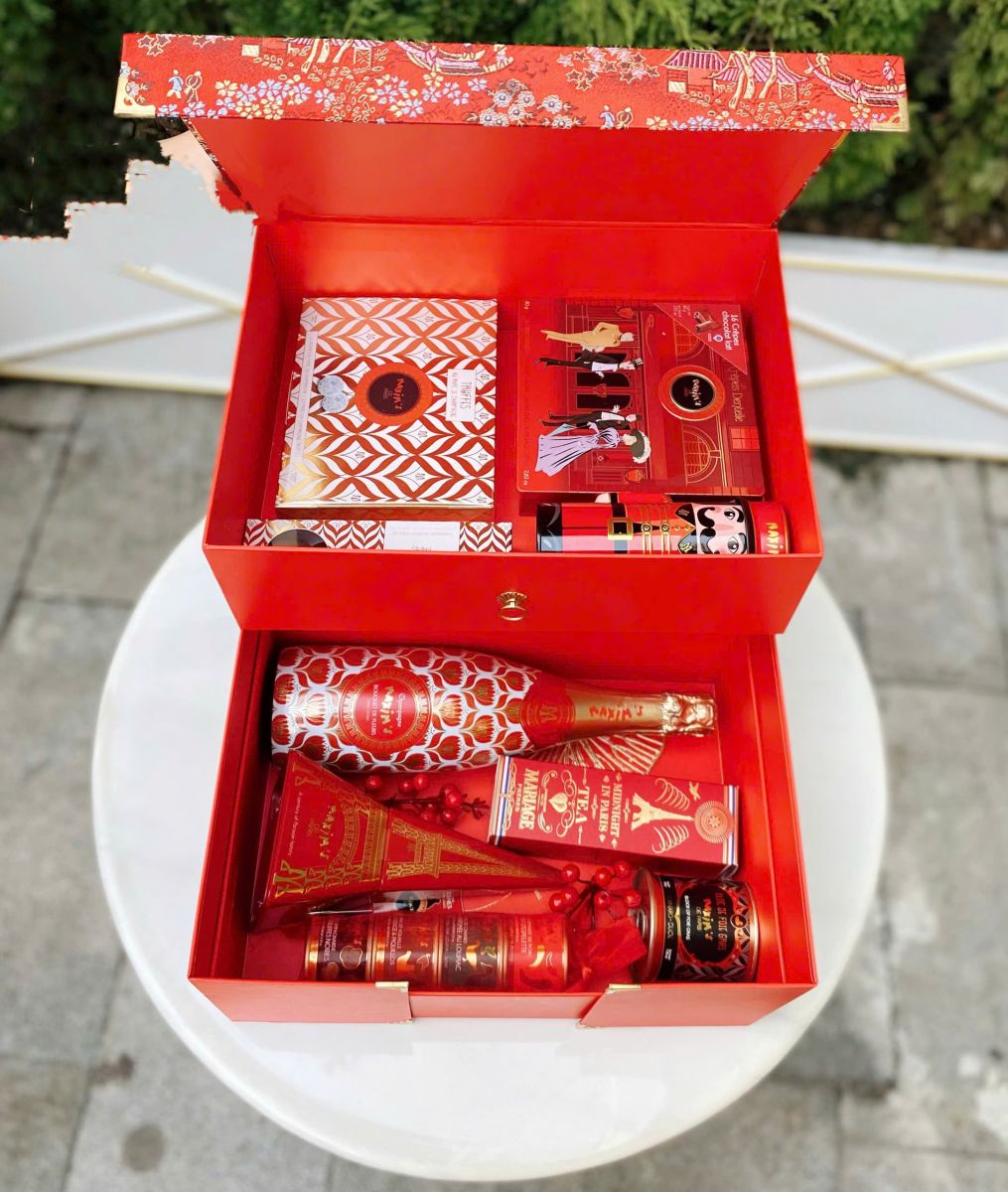 Set quà Tết 2025