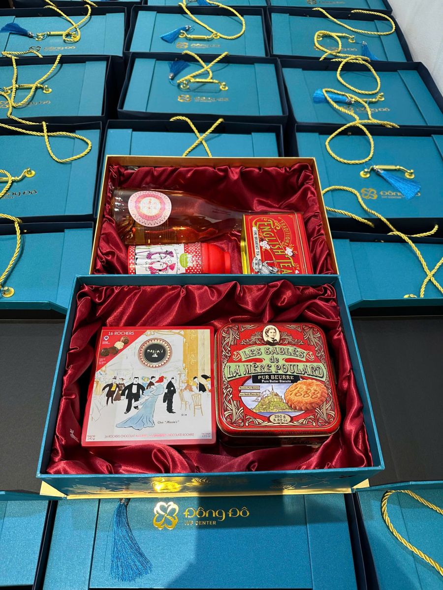 Set quà Tết doanh nghiệp