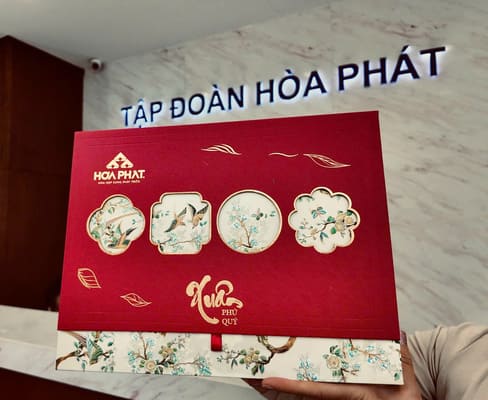 Set quà tết sang trọng nhập khẩu