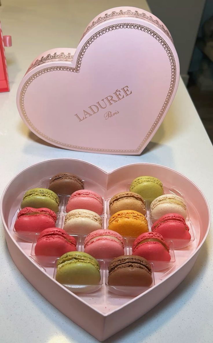 Macaron Pháp chính hãng – Quà tặng đẳng cấp cho mọi dịp đặc biệt