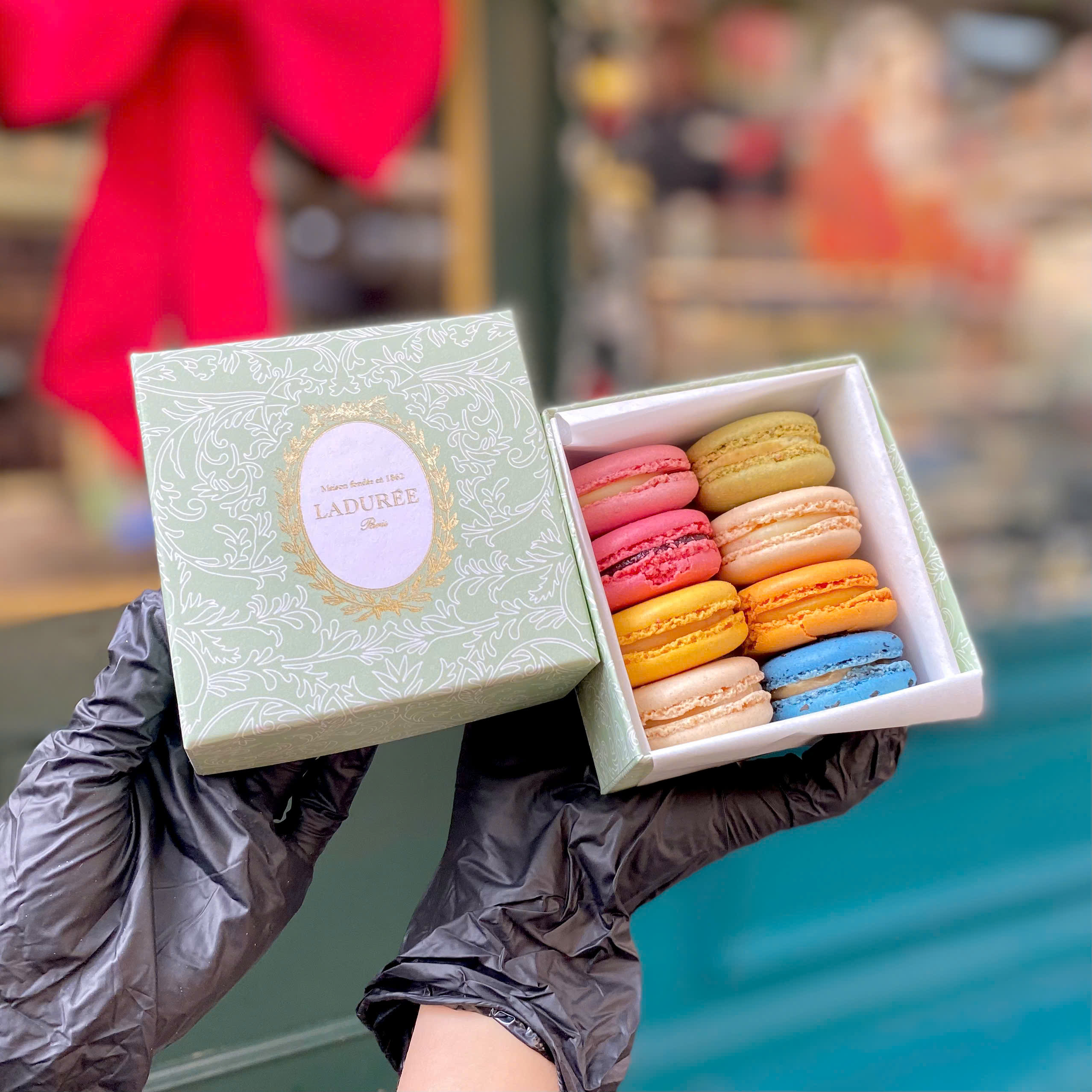 Bí mật đằng sau mức giá đắt đỏ của macaron