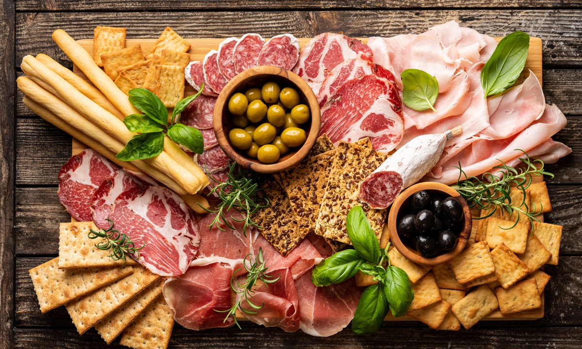 Chuẩn bị những gì để có set Cold Cuts chuẩn vị Âu?