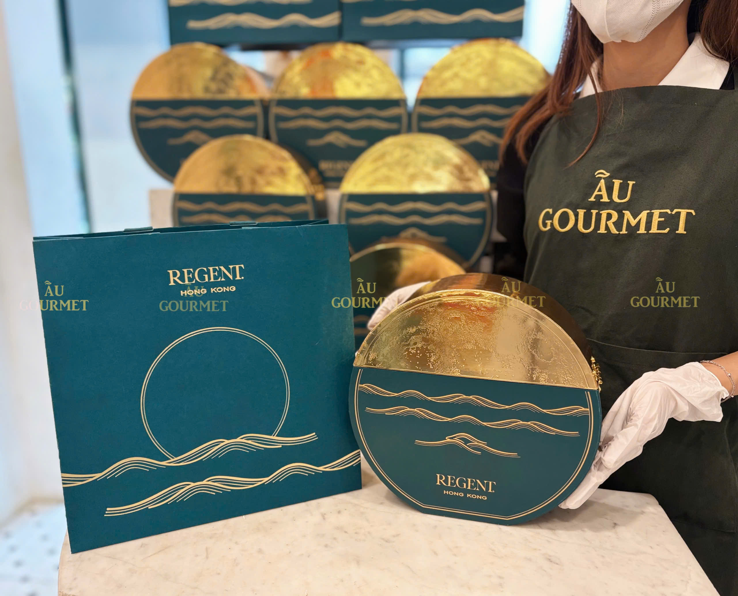 The Regent Hong Kong biểu tượng tinh hoa của bánh trung thu 2025