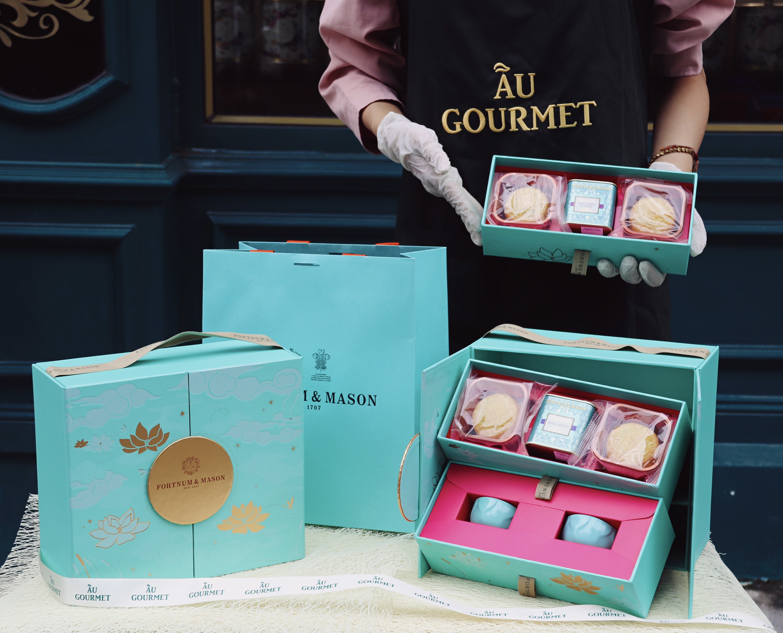 Bánh trung thu Fortnum & Mason - Mang ký ức ùa về
